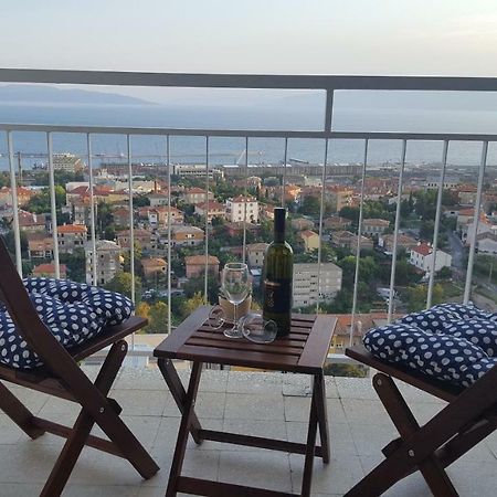 Sunny Kvarner Apartment Rijeka Extérieur photo