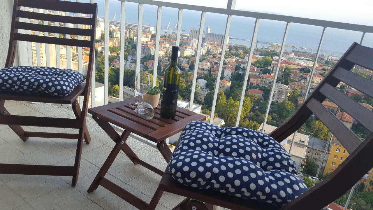 Sunny Kvarner Apartment Rijeka Extérieur photo