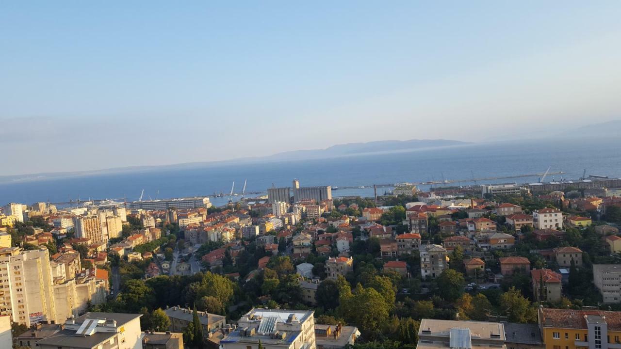 Sunny Kvarner Apartment Rijeka Extérieur photo